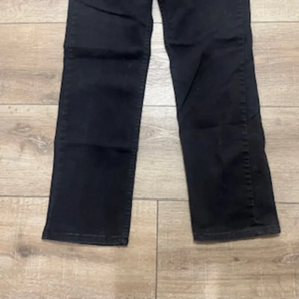 Levi’s 514 Black Denim Jeans Men’s size 33 x 30 straight legs